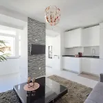 Bright Modern In Center With Ac Lisboa