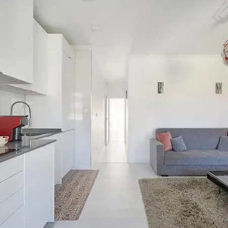 Bright Modern In Center With Ac * Lissabon